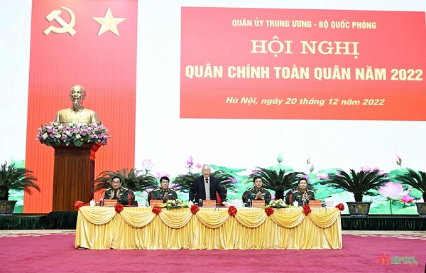  <br />
Tổng Bí thư Nguyễn Phú Trọng dự, chỉ đạo Hội nghị Quân chính toàn quân năm 2022. Ảnh: TUẤN HUY