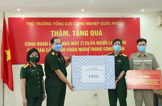 <span><em><span><em><span></span>