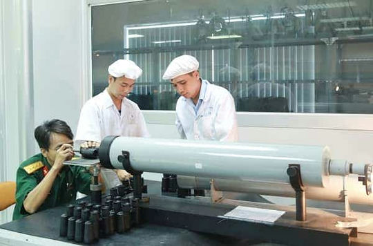  Nơi sản xuất kính ngắm quang học thế hệ mới 