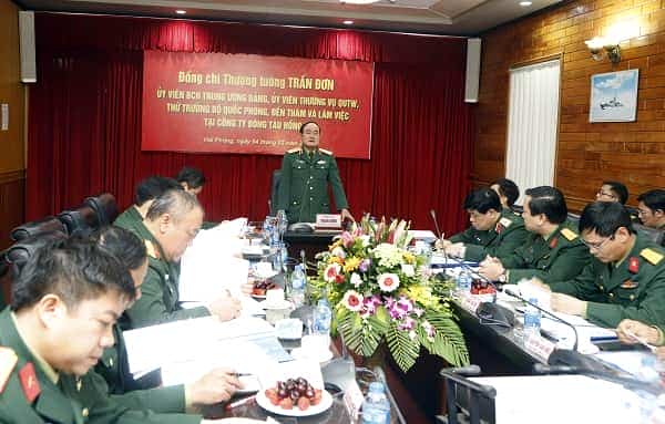  Thượng tướng Trần Đơn làm việc tại hai doanh nghiệp đóng tàu quân sự 