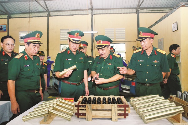 Chung sức đồng lòng xây dựng đơn vị