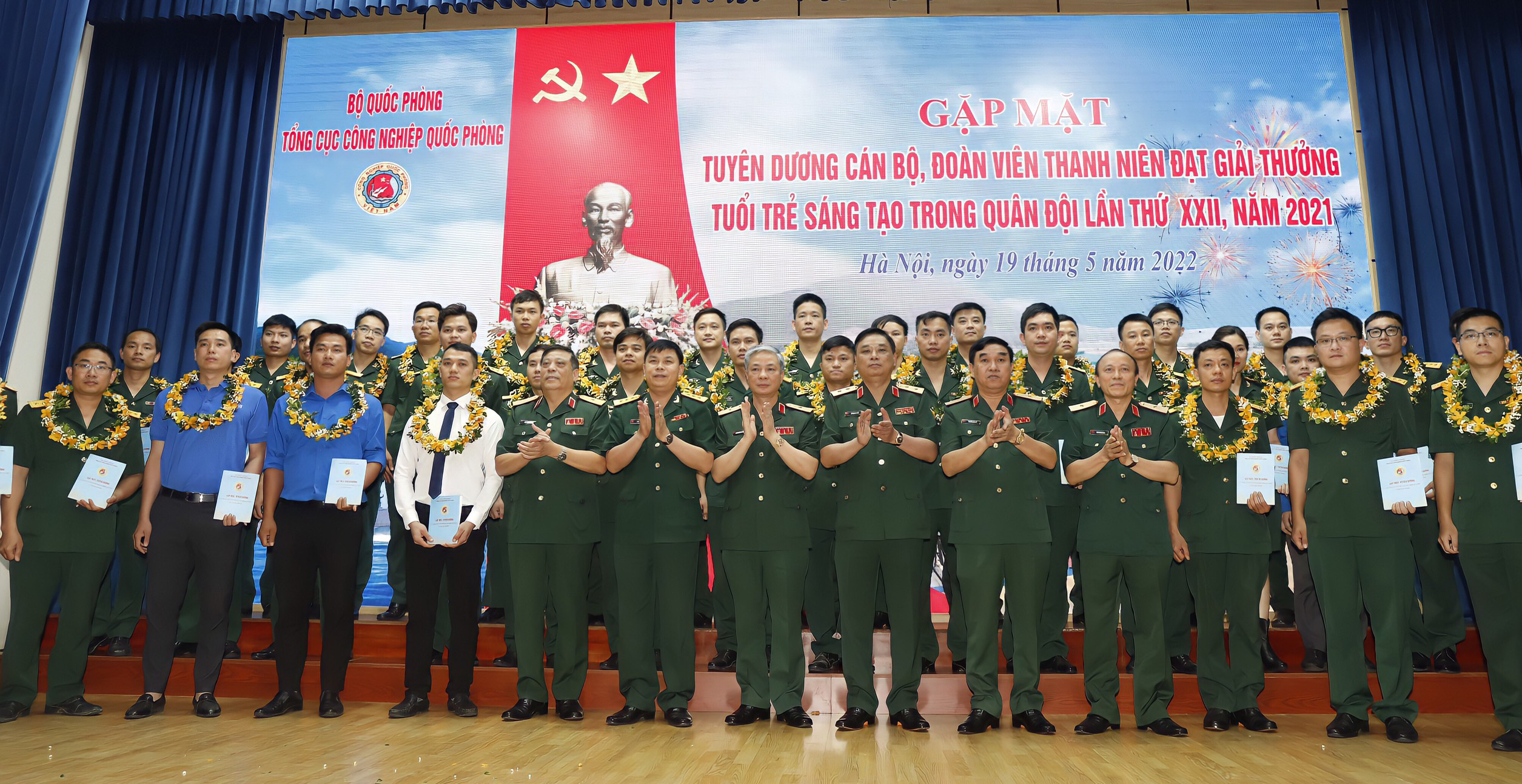 Tuyên dương tập thể, cá nhân đoạt Giải thưởng  “Tuổi trẻ sáng tạo trong Quân đội”