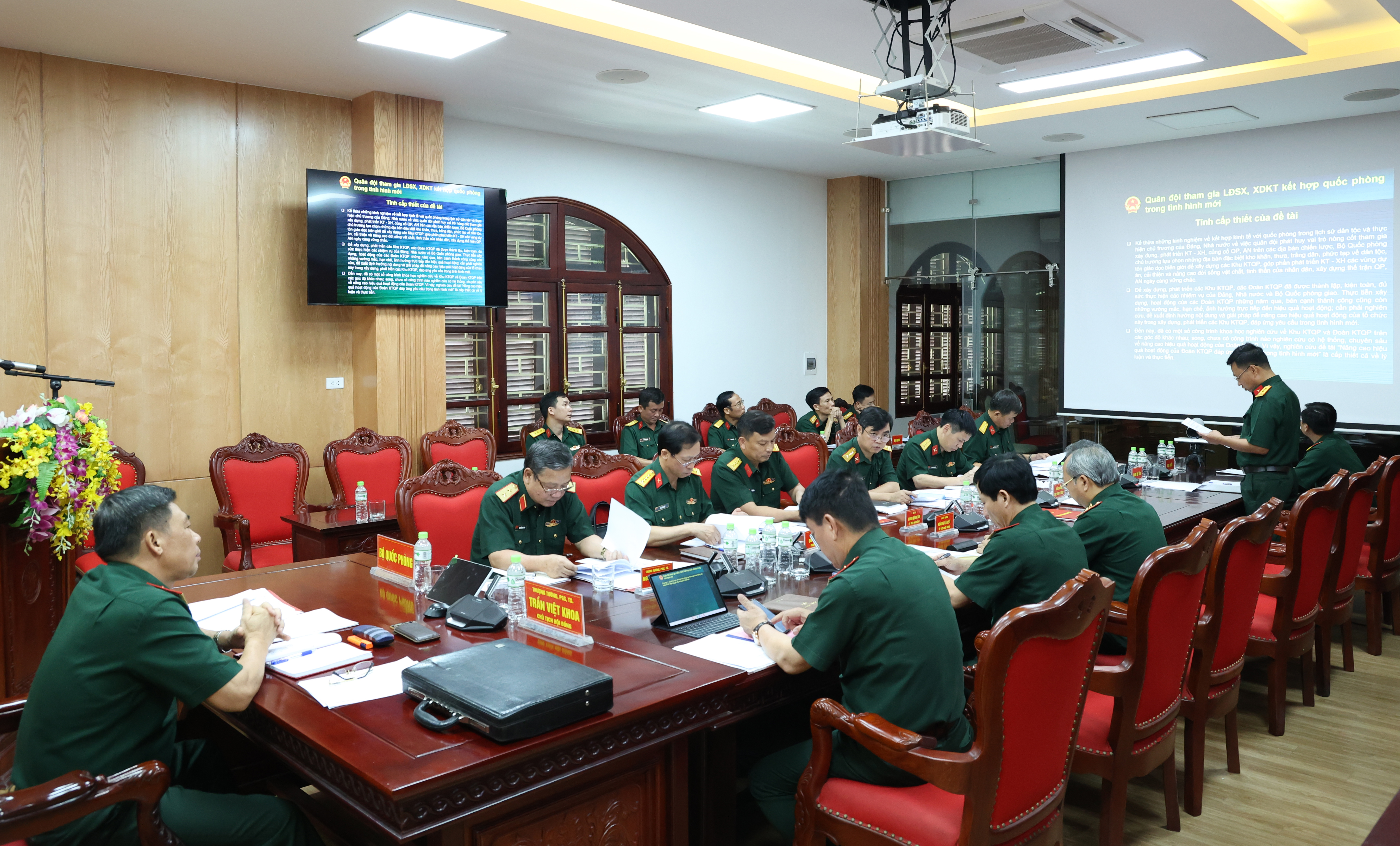 Nghiệm thu đề tài nâng cao hiệu quả hoạt động của đoàn kinh tế - quốc phòng