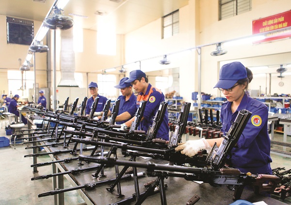 Bàn về đẩy mạnh phát triển công nghiệp quốc phòng trong giai đoạn mới