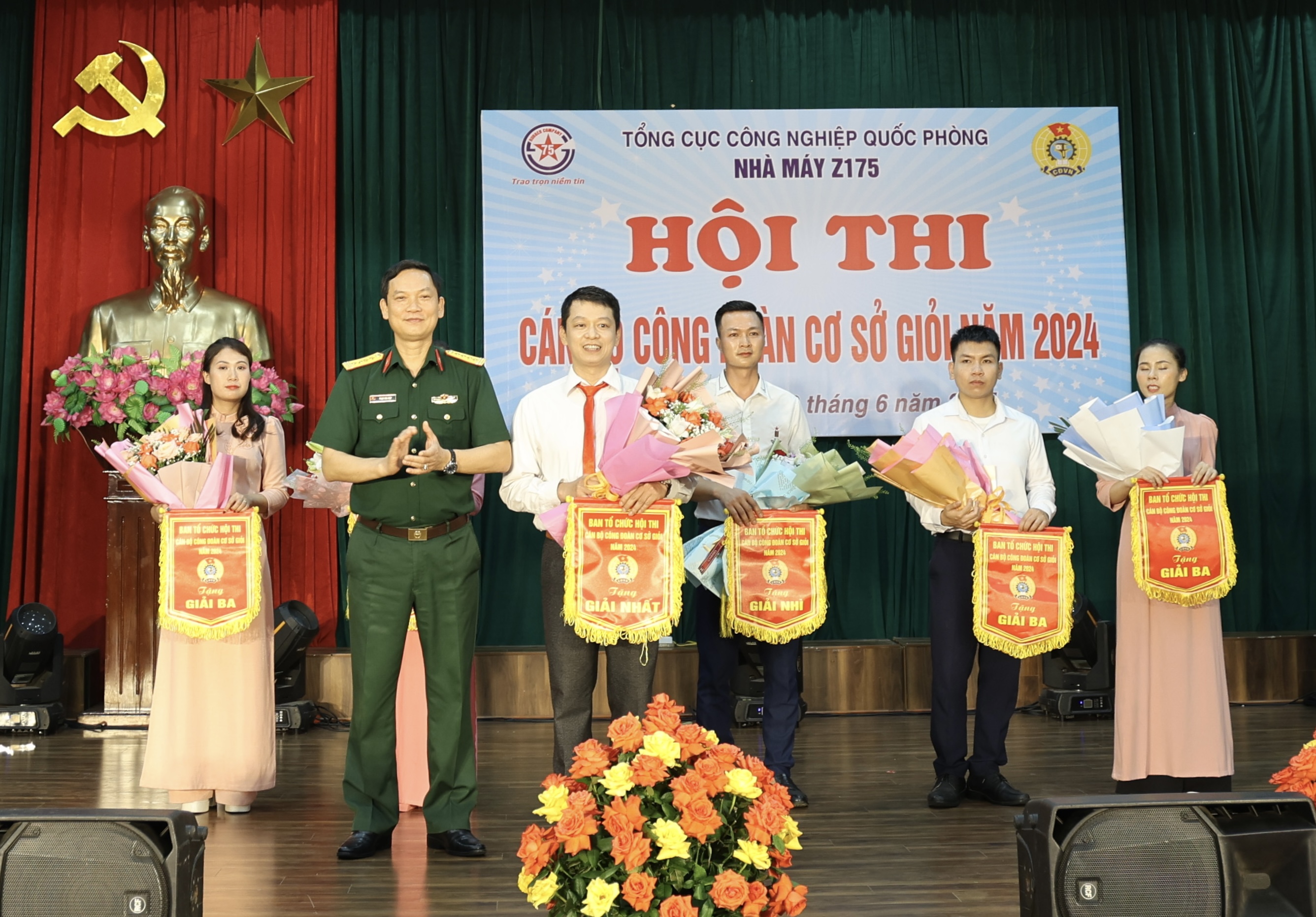 Cán bộ Công đoàn cơ sở Z175 “đua tài”