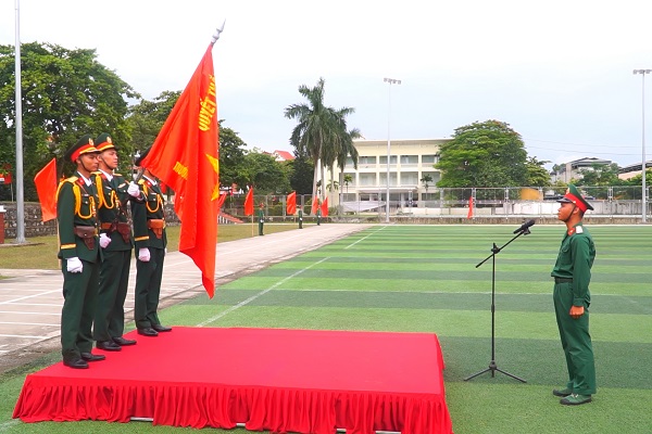 Khẳng định chất lượng huấn luyện chiến sĩ mới tại Trường Cao đẳng Công nghiệp quốc phòng
