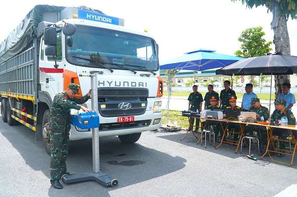 Kiểm tra công tác bảo đảm trật tự, an toàn giao thông tại Nhà máy Z113
