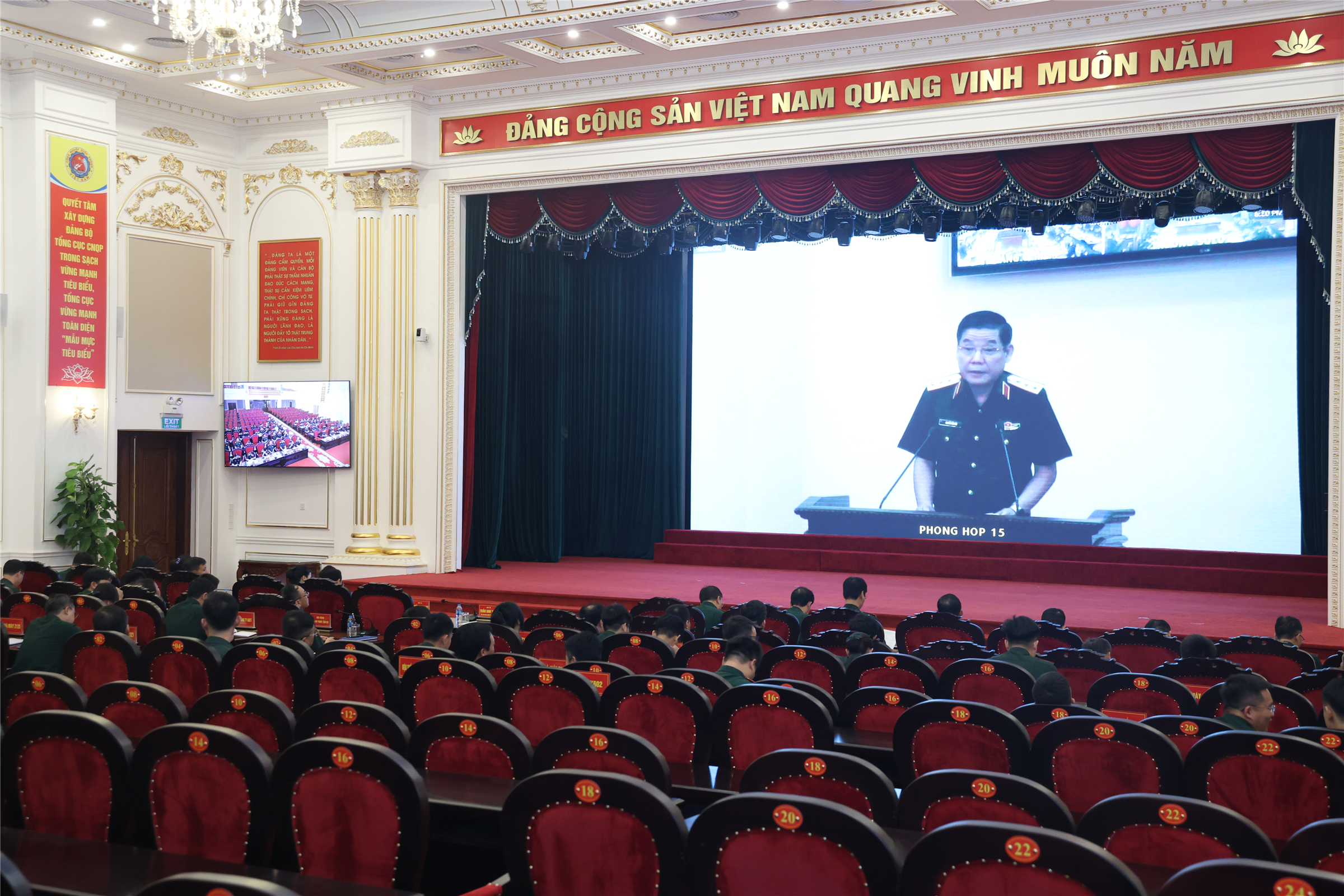 Bộ Quốc phòng tổ chức Hội nghị tập huấn báo cáo viên pháp luật năm 2026